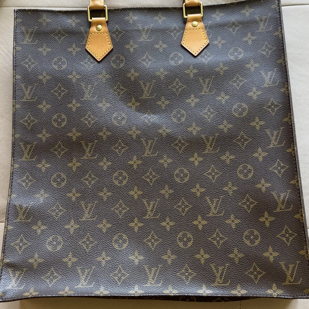 Louis Vuitton Sac Plat Canvas Monogram Handbag Tote - Authentic - Picture 5 of 13
